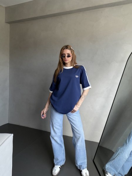 Adidas T-shirt
