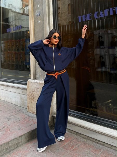 Hermes suit