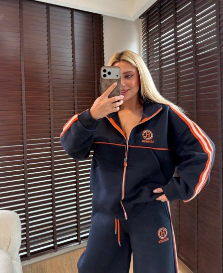 Hermes suit
