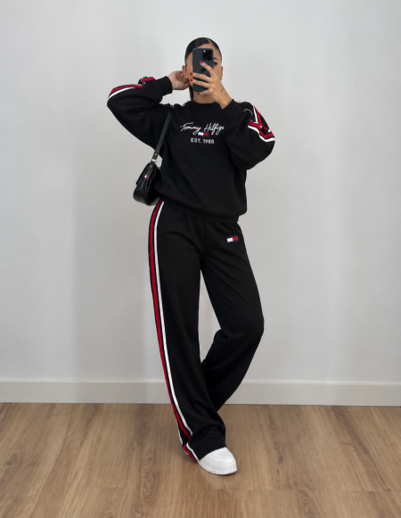 Tommy suit